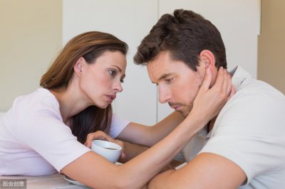 ​男朋友心累了怎么办？女人学会这4招。轻松帮男人消除疲惫