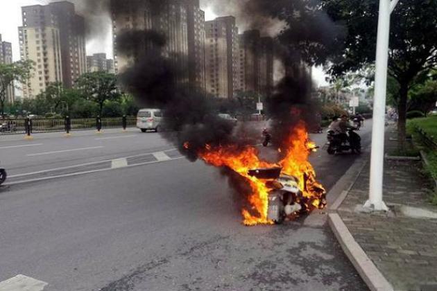 电动车自燃是什么原因-