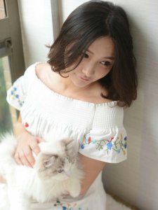 ​英雄联盟：miss大小姐果然是长这样的？不过，你错了！