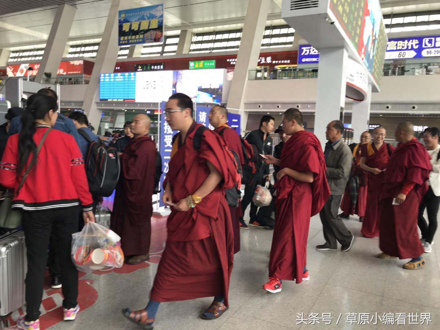 带你领略青藏高原最大最炫民族风的火车站—西宁火车站