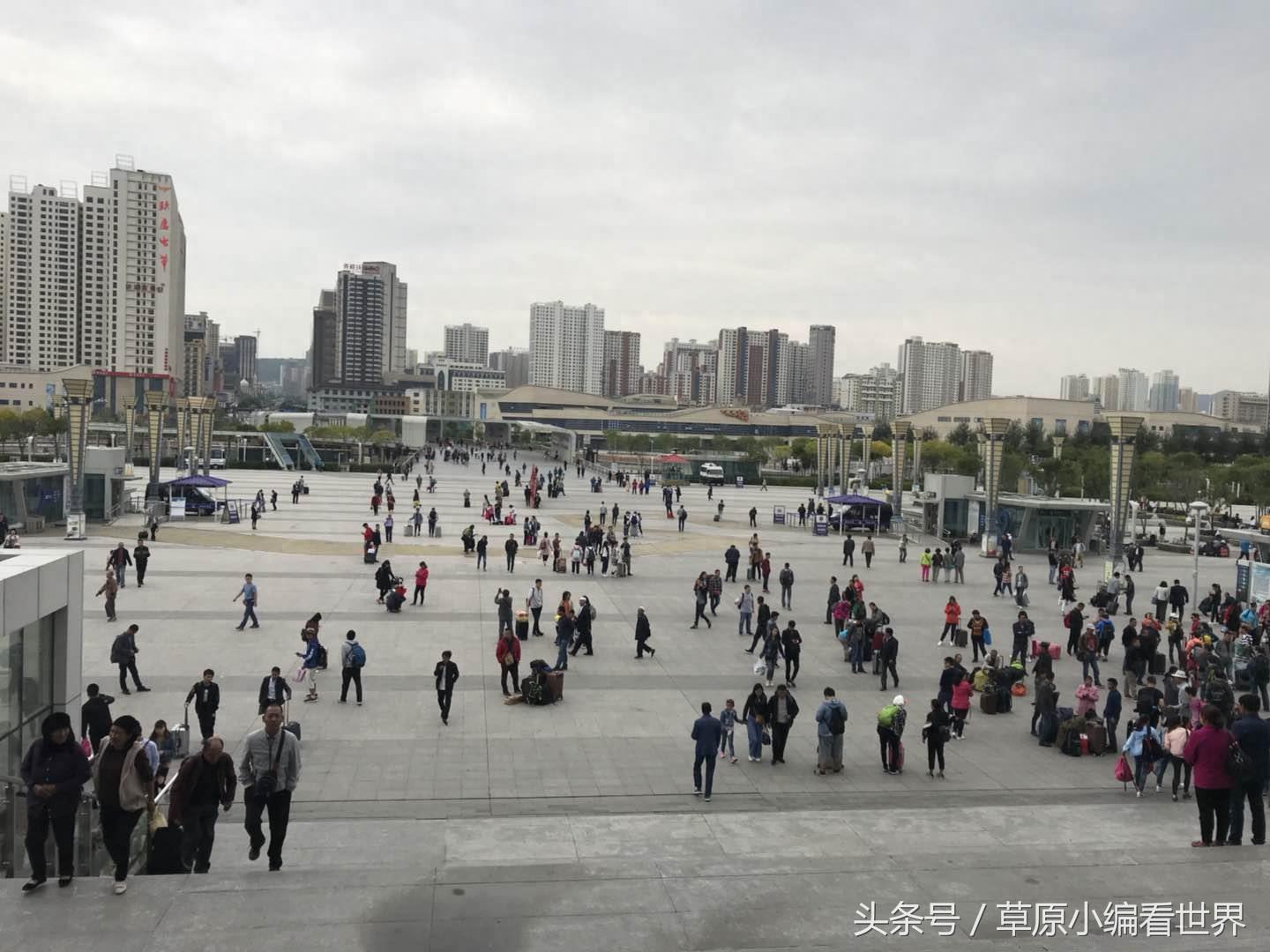 带你领略青藏高原最大最炫民族风的火车站—西宁火车站