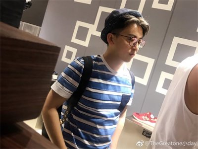 ​《奔跑吧》的导演怎么老是出镜？原因出在这？粉丝：姚泽添你最棒