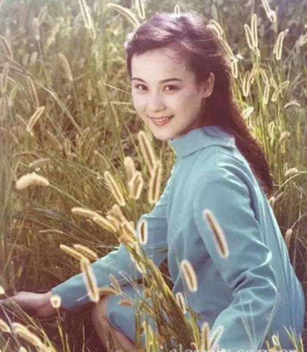 老照片：“胭脂姑娘”朱碧云