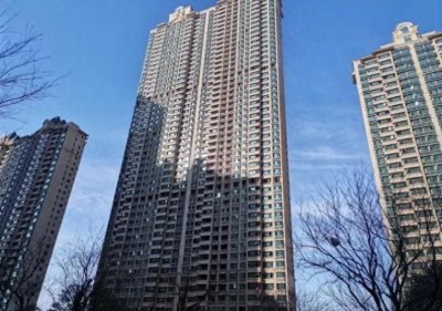 ​有一种痛苦叫“两梯四户”，卖不掉也不想住，彻底成了“不动产”
