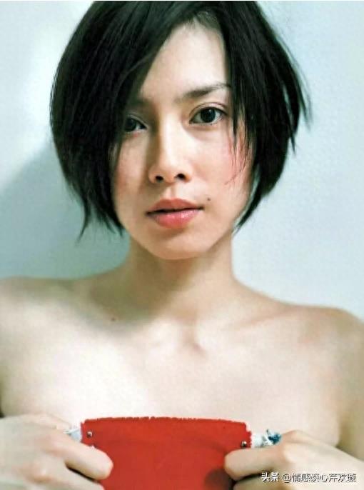 《我不是结不了婚，只是不想》40岁女人有着明确不结婚态度。
 
