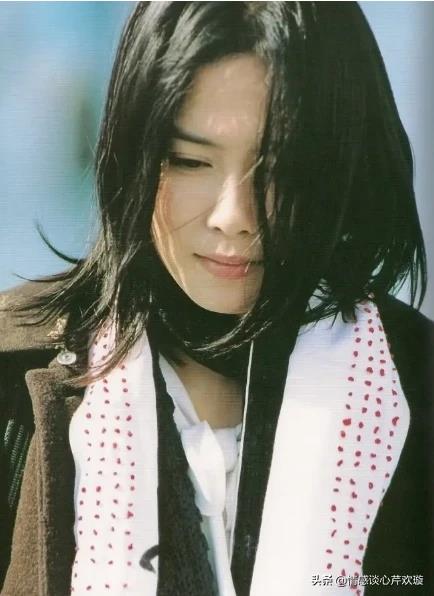 《我不是结不了婚，只是不想》40岁女人有着明确不结婚态度。
 