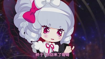 ​小花仙：芬妮的人生十分的坎坷，喜欢上了库库鲁，为了爱情而黑化