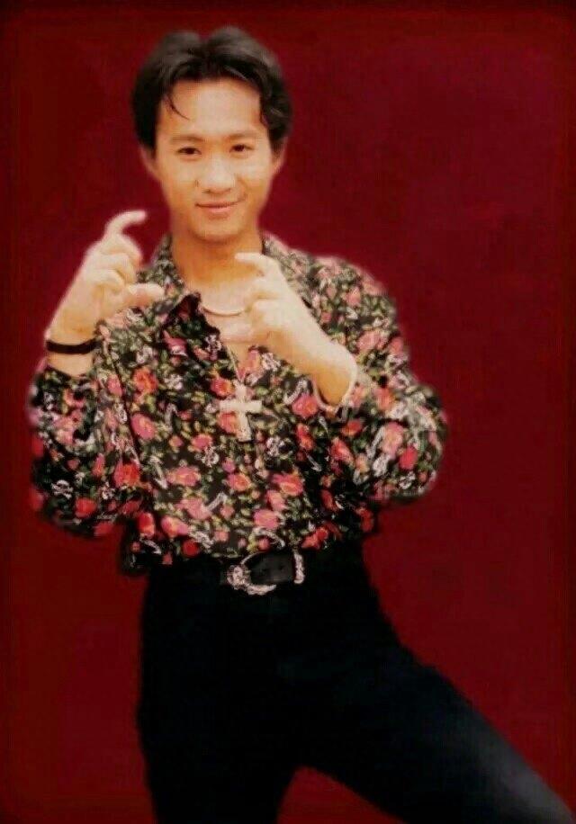 娱乐老照片：天才音乐人，黄家驹