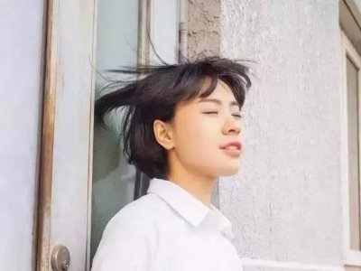 ​她出身寒门、逆袭北大