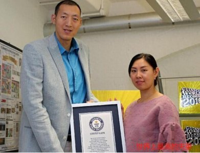 ​2米36男篮孙明明近况，退役成人生赢家，1米87妻子漂亮，女儿可爱