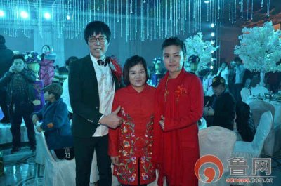 ​央视草根明星潘倩倩弟