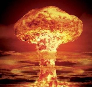​邓稼先、钱三强，我国第一颗原子弹爆炸成功的功勋