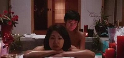 ​标题：《两个女人》因尺度太大被封杀的韩国电影，不要偷看…