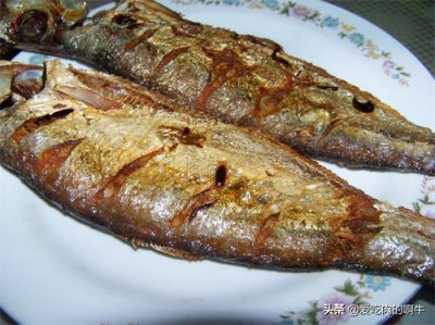 ​老家酥鱼的做法，当地