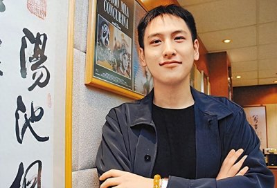​汤臣少主汤珈铖，躺赢