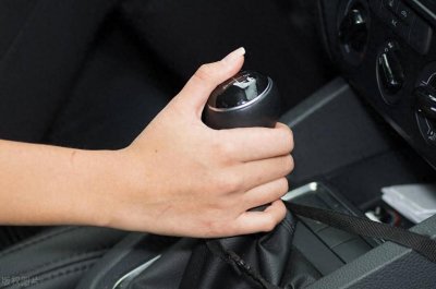 ​新手必看：手动挡车辆5档怎么用？车速匹配全攻略