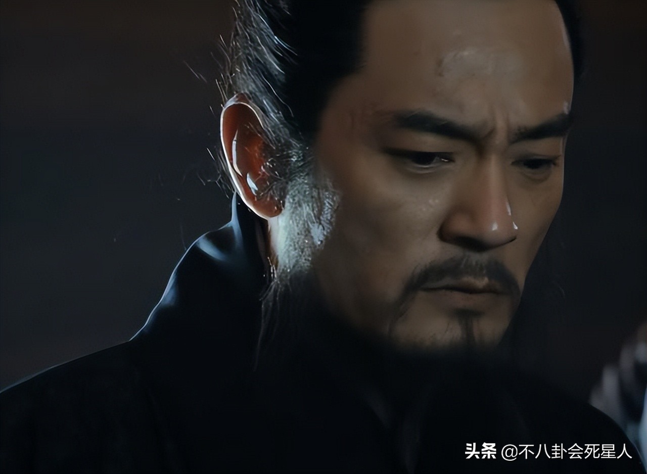 《三国演义》诸葛亮扮演者（三国演义诸葛亮扮演者有哪些）