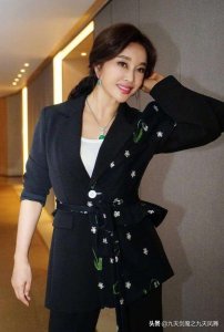 ​林青霞演技一般(林青霞齐名的女演员)