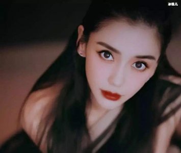 ​baby深夜发文是何用意，细心网友发现疑似和经纪人硬刚