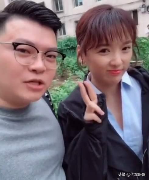 赵本山22岁儿子现状（赵本山力捧的弟子）(2)