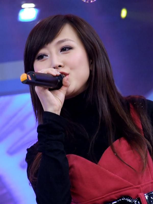 音乐才子，身家数亿，潘长江女婿告诉你，什么才叫青年才俊！