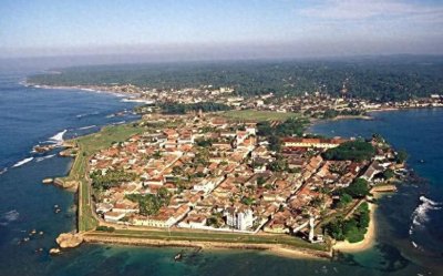 ​斯里兰卡：被中国租了99年港口，世界范围内的争吵已无法承受