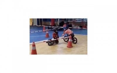 ​老公在外面找了别的女人，怎么办