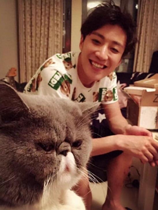 组图：永远的大男孩乔任梁