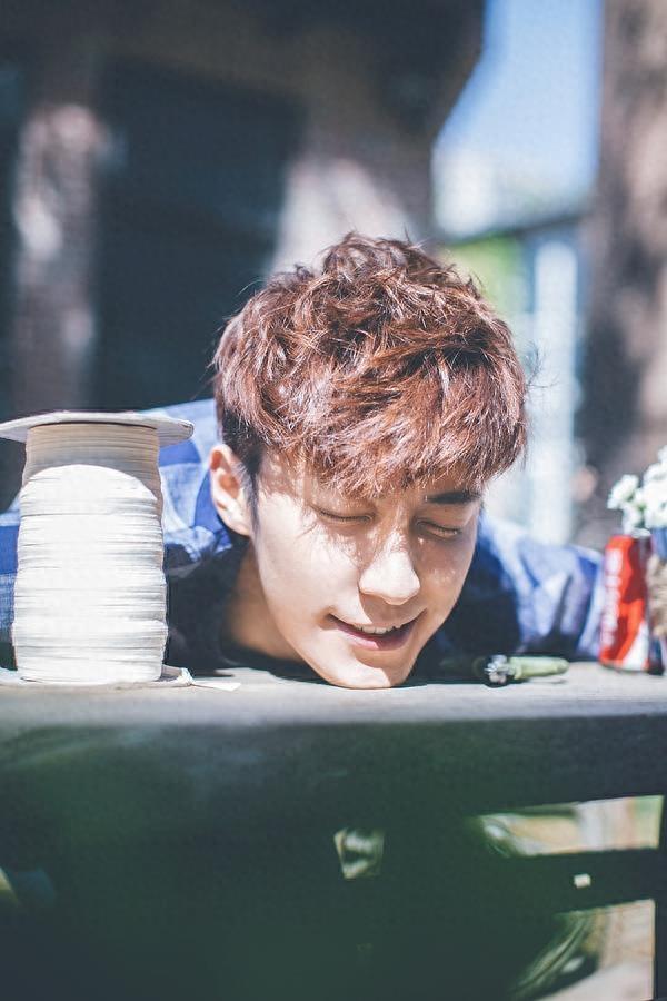 组图：永远的大男孩乔任梁