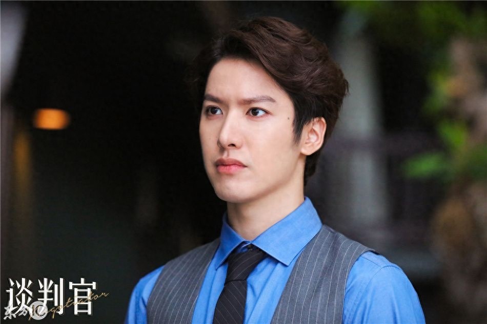 由杨幂、黄子韬领衔主演《谈判官》，演员剧照合集（精彩）