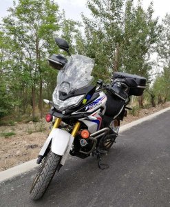 ​机车没有门槛，骑行不分高低，新大洲本田战鹰190X，就最适合我