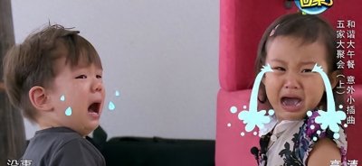 ​贾甜馨11岁生日会，嗯哼来了，还有一个帅气小男孩是谁？