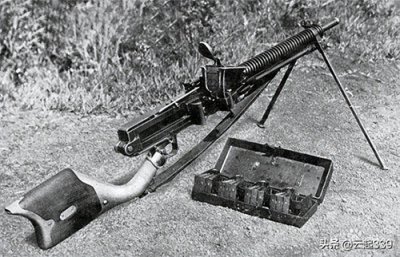 ​日军的歪把子机枪为啥叫歪把子？