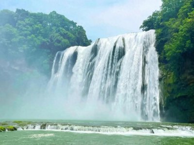 ​黄果树瀑布：山水之间的诗意栖息