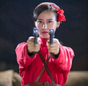 ​被婆家退婚当海盗，英勇抗日又做土匪，双枪黄八妹是怎样的人