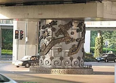 ​上海九龙柱：一个都市传奇的真相