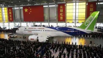 ​再传喜讯：直15取证成功，本世纪中叶中国航空工业或能追平美国