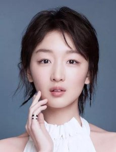 ​新一代“谋女郎”——