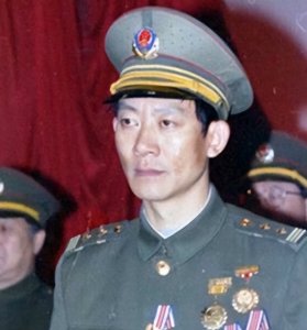 ​缉毒英雄陈新民：卧底