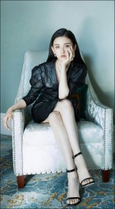 ​条件挺好一姑娘可惜没