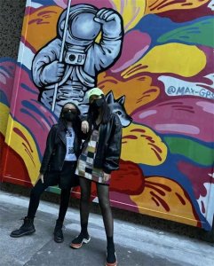 ​雷佳音10岁女儿真像妈！