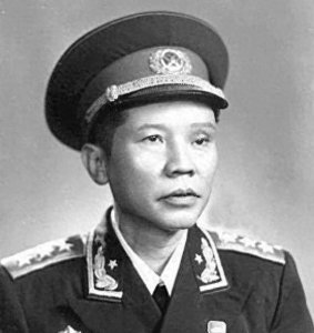 ​朱德的扁担：一段关于革命与教育的传奇故事