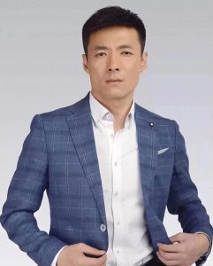 ​祖峰与刘天池：低调爱情与卓越事业的双重故事