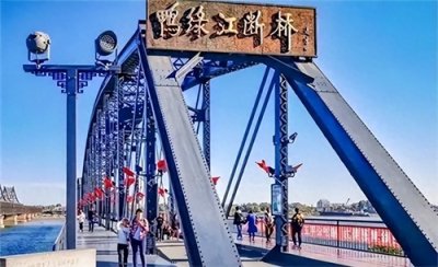 ​绸缎岛和薪岛：中朝边