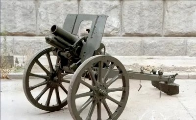 ​多用途“迷你”步兵炮