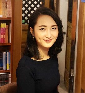 ​变性传奇：刘霆从背母