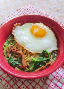 ​肉丝面：熟悉又朴素的