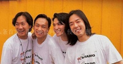 ​草蜢乐队：被梅艳芳力